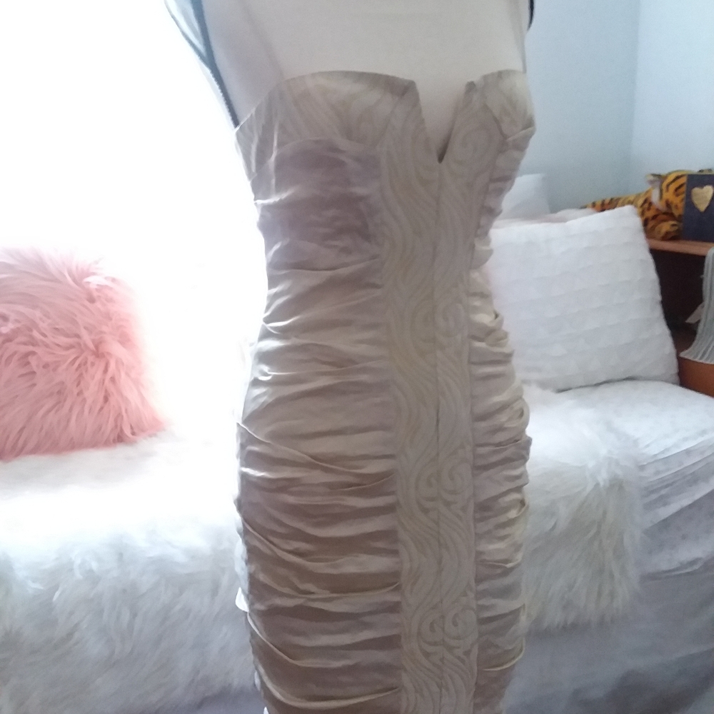 Nicole Miller cocktail party dress